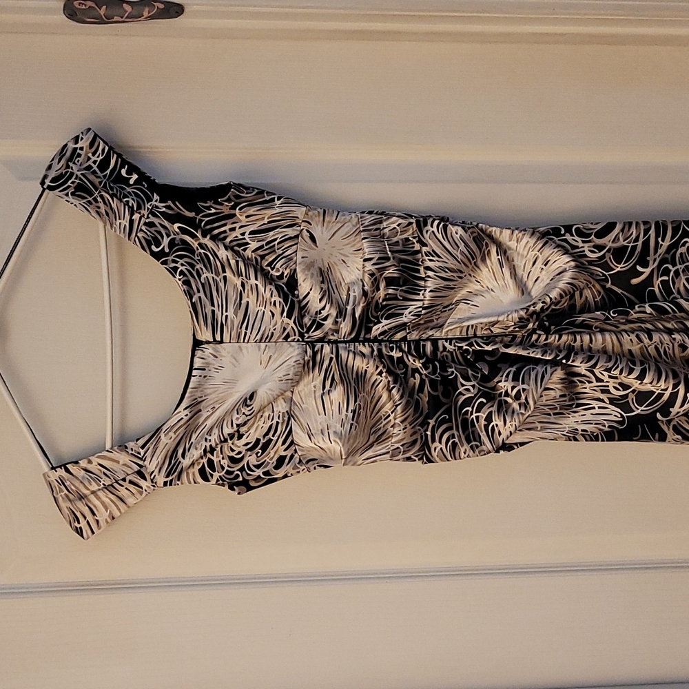 Y2K Vibe London Times Ruched Swirl Print Bodycon Dress - Picture 5 of 14